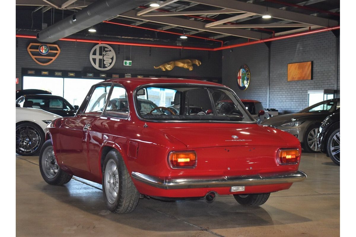 1969 Alfa Romeo 1750 GT Veloce 105