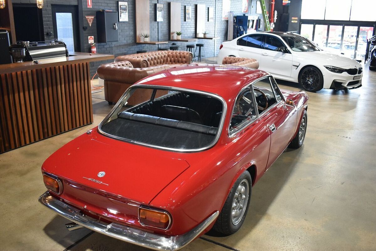 1969 Alfa Romeo 1750 GT Veloce 105