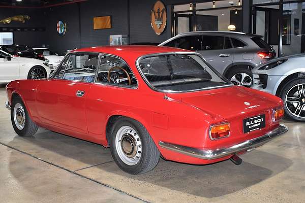 1969 Alfa Romeo 1750 GT Veloce 105