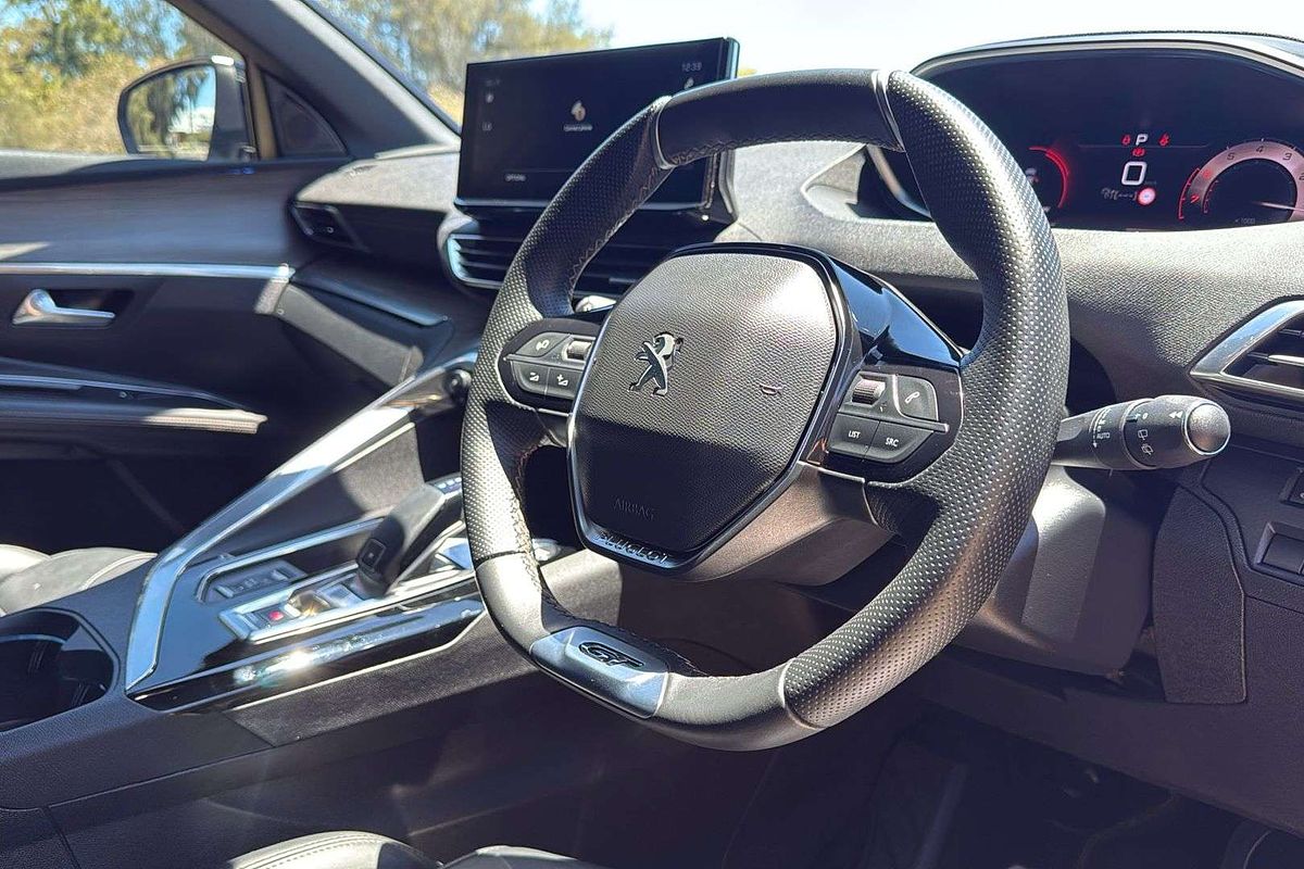 2022 Peugeot 3008 GT P84