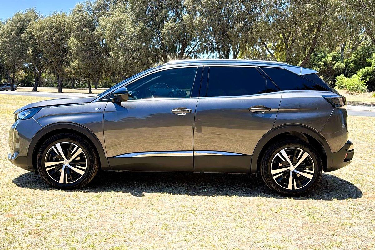 2022 Peugeot 3008 GT P84