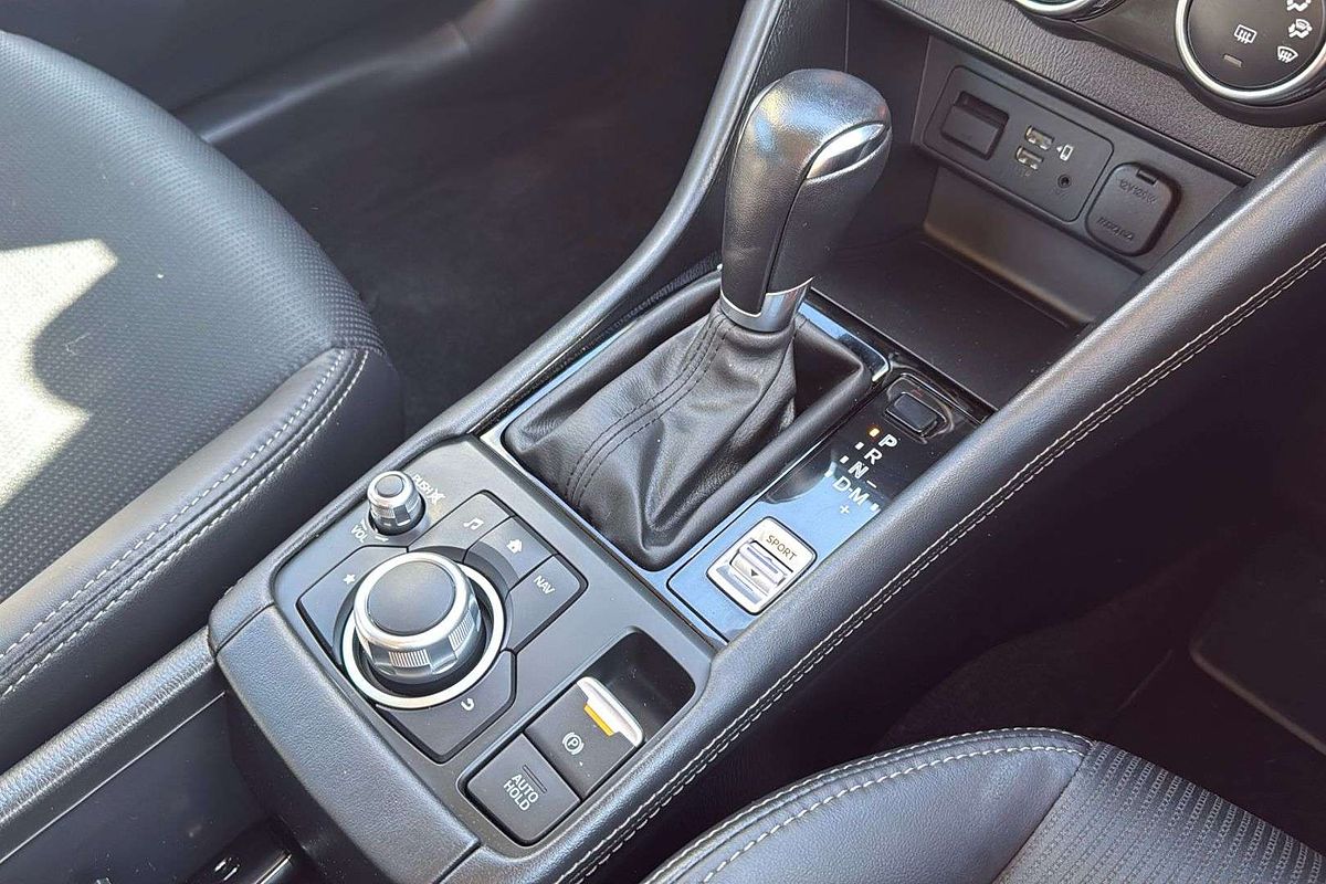 2021 Mazda CX-3 sTouring DK