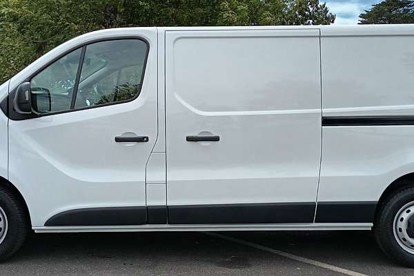 2025 Renault Trafic Pro X82 LWB