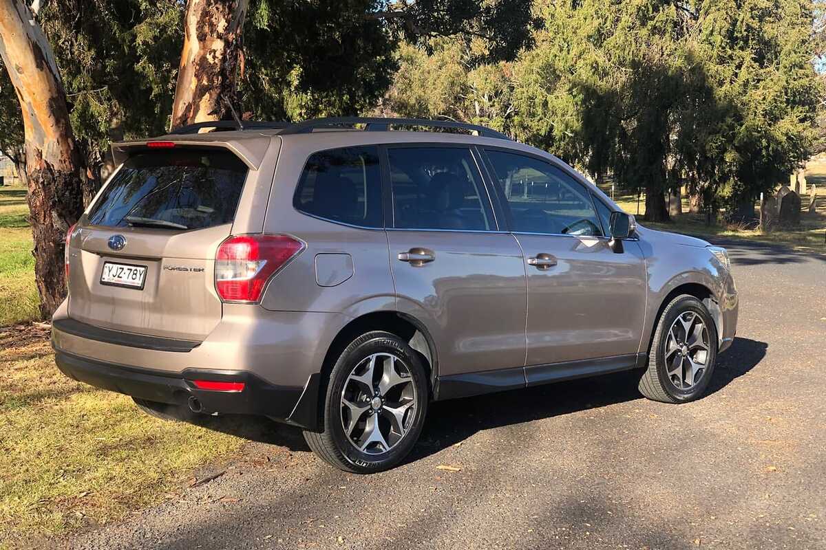 2014 Subaru FORESTER 2.5i-S S4