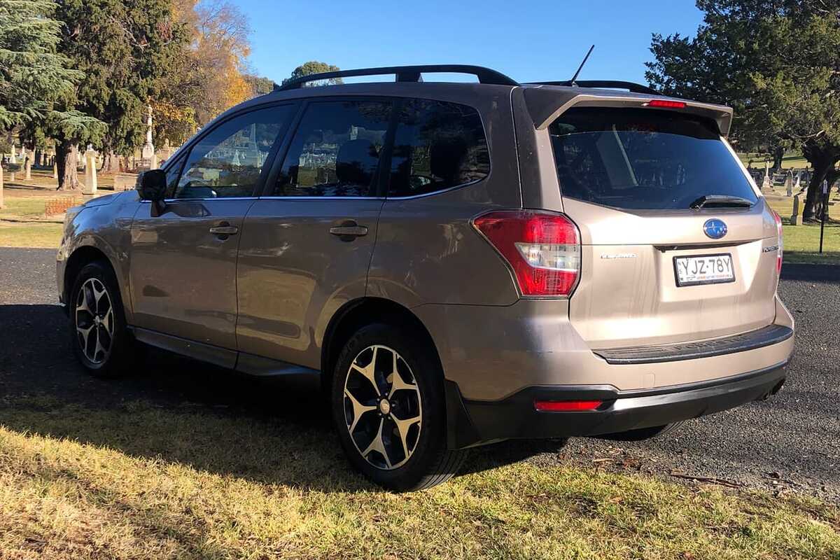 2014 Subaru FORESTER 2.5i-S S4