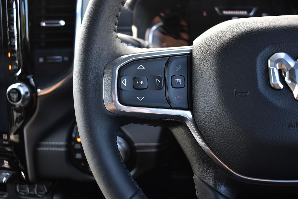 2024 RAM 1500 Laramie DT 4X4 SWB