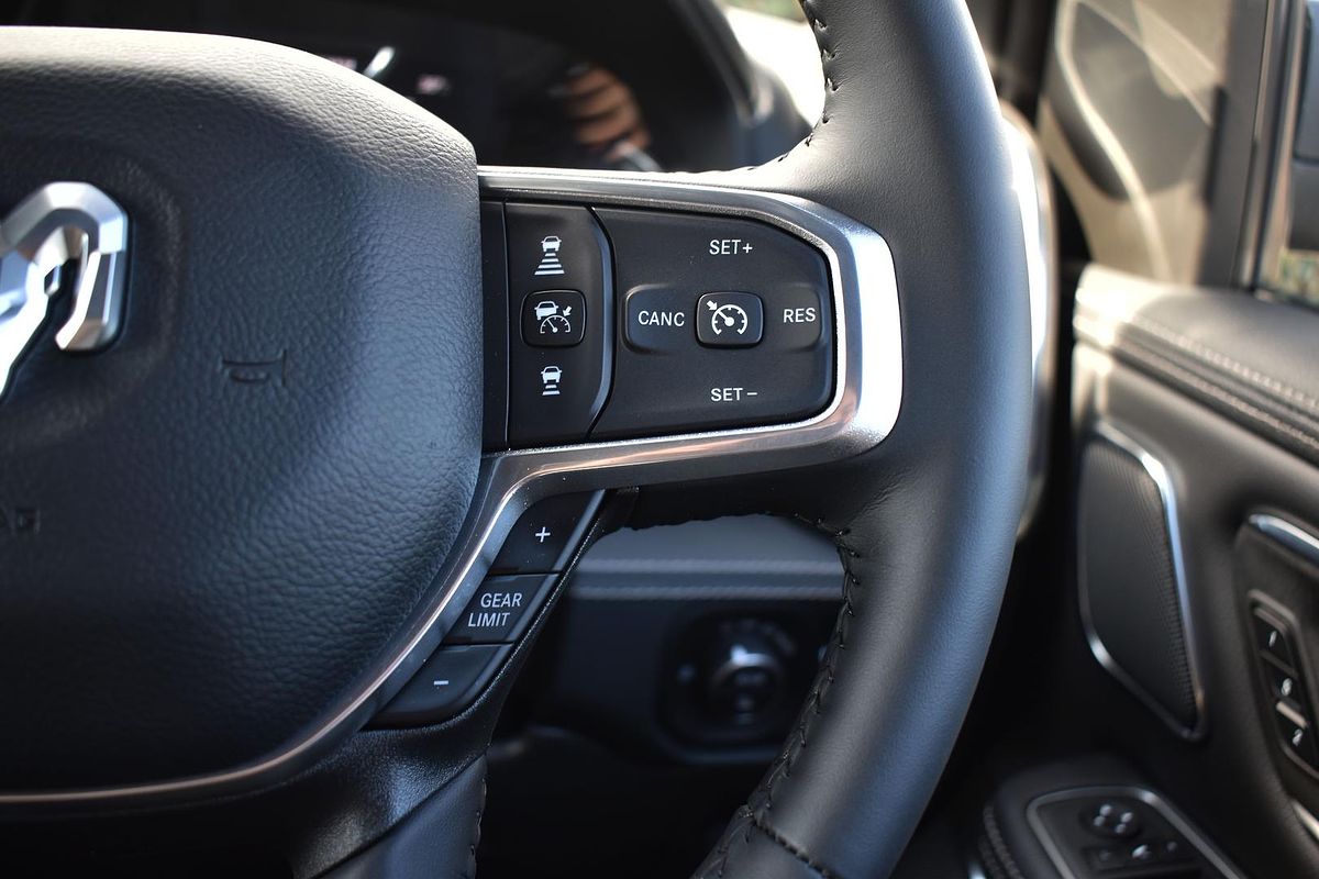 2024 RAM 1500 Laramie DT 4X4 SWB