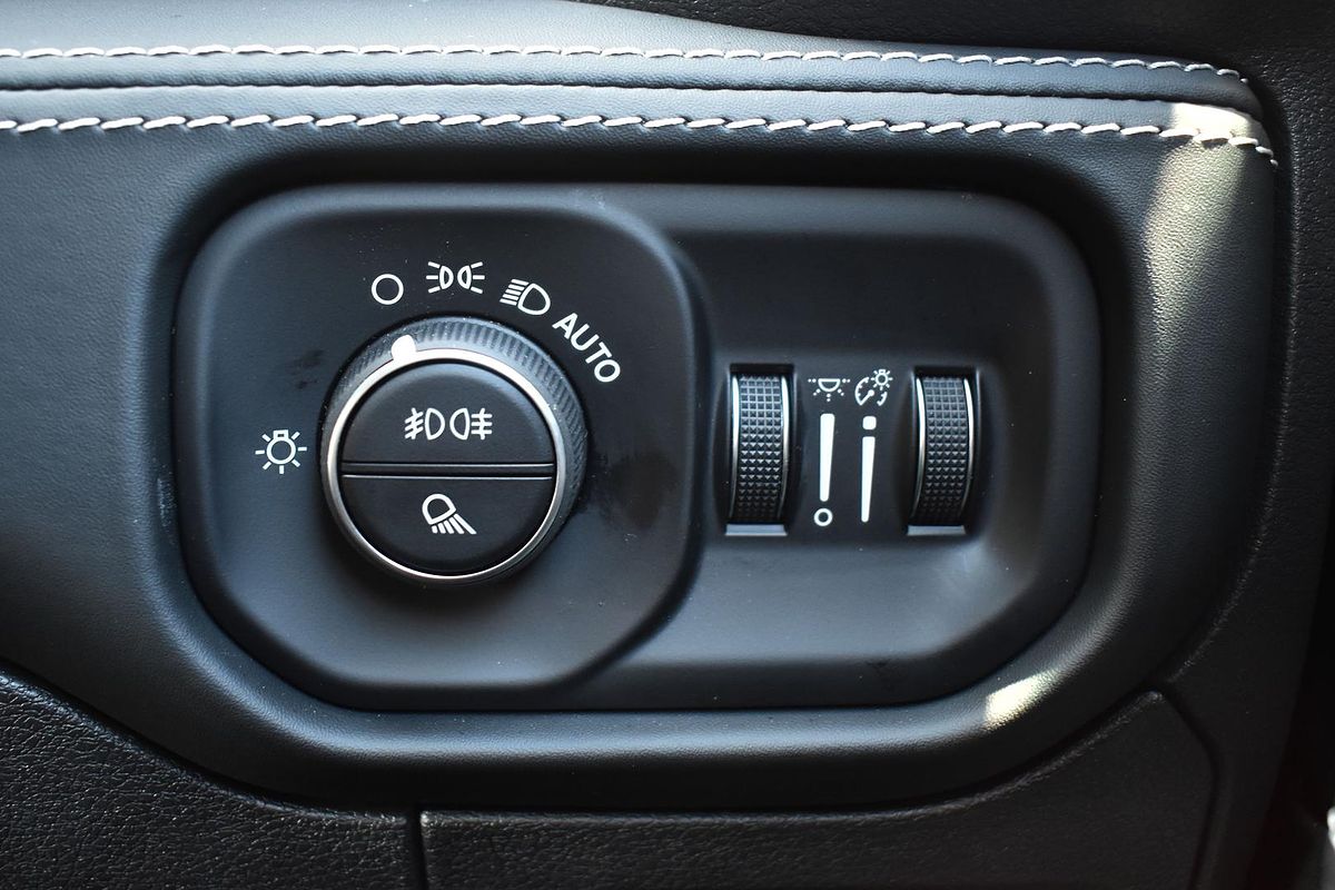 2024 RAM 1500 Laramie DT 4X4 SWB