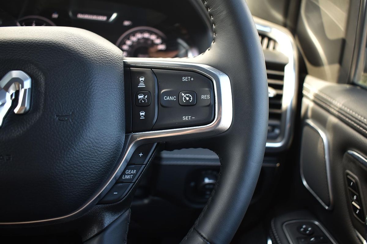 2024 RAM 1500 Laramie DT 4X4 SWB