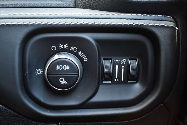 2024 RAM 1500 Laramie DT 4X4 SWB