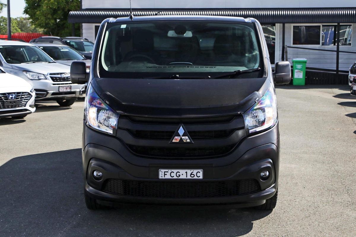 2022 Mitsubishi Express GLX+ SN LWB