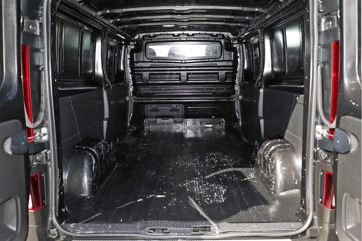 2022 Mitsubishi Express GLX+ SN LWB