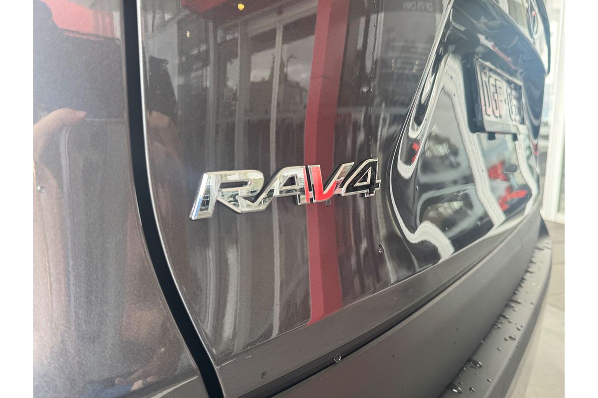 2024 Toyota RAV4 GXL AXAH54R