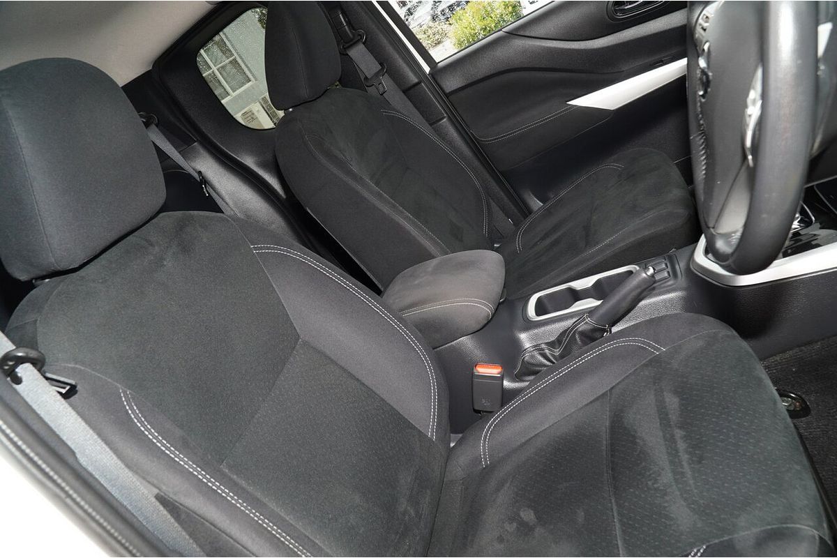 2019 Nissan Navara ST D23 Series 3 4X4