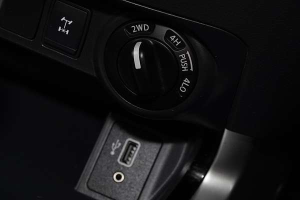 2019 Nissan Navara ST D23 Series 3 4X4
