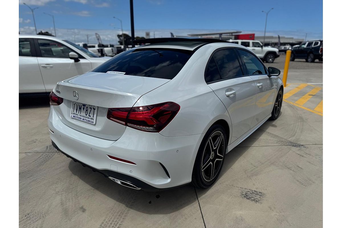 2022 Mercedes-Benz A-Class A180 V177