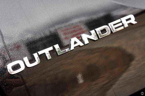 2024 Mitsubishi Outlander Aspire ZM