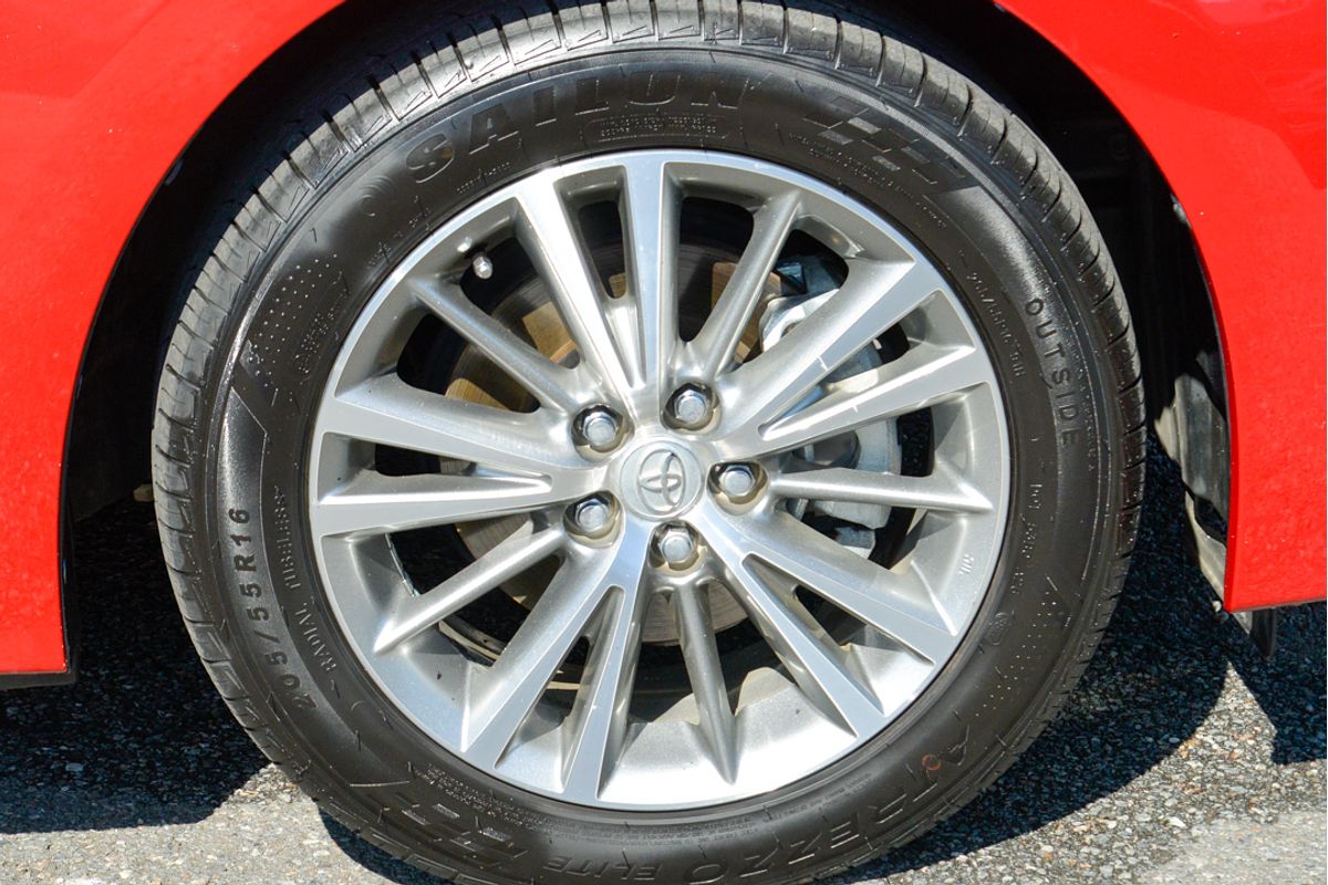 2014 Toyota Corolla ZR ZRE172R