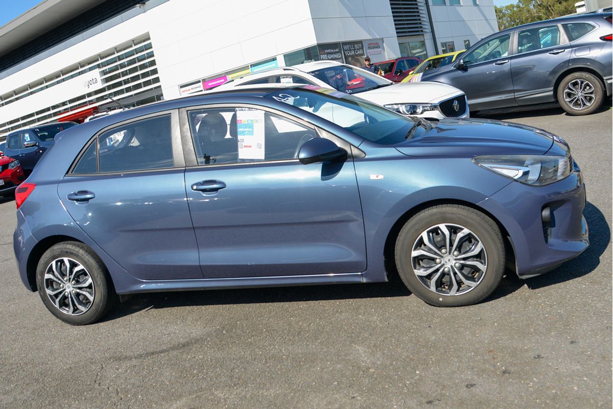 2017 Kia Rio S YB