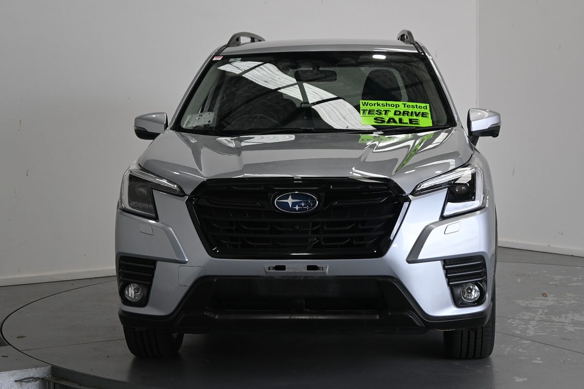 2022 Subaru Forester 2.5i Premium S5