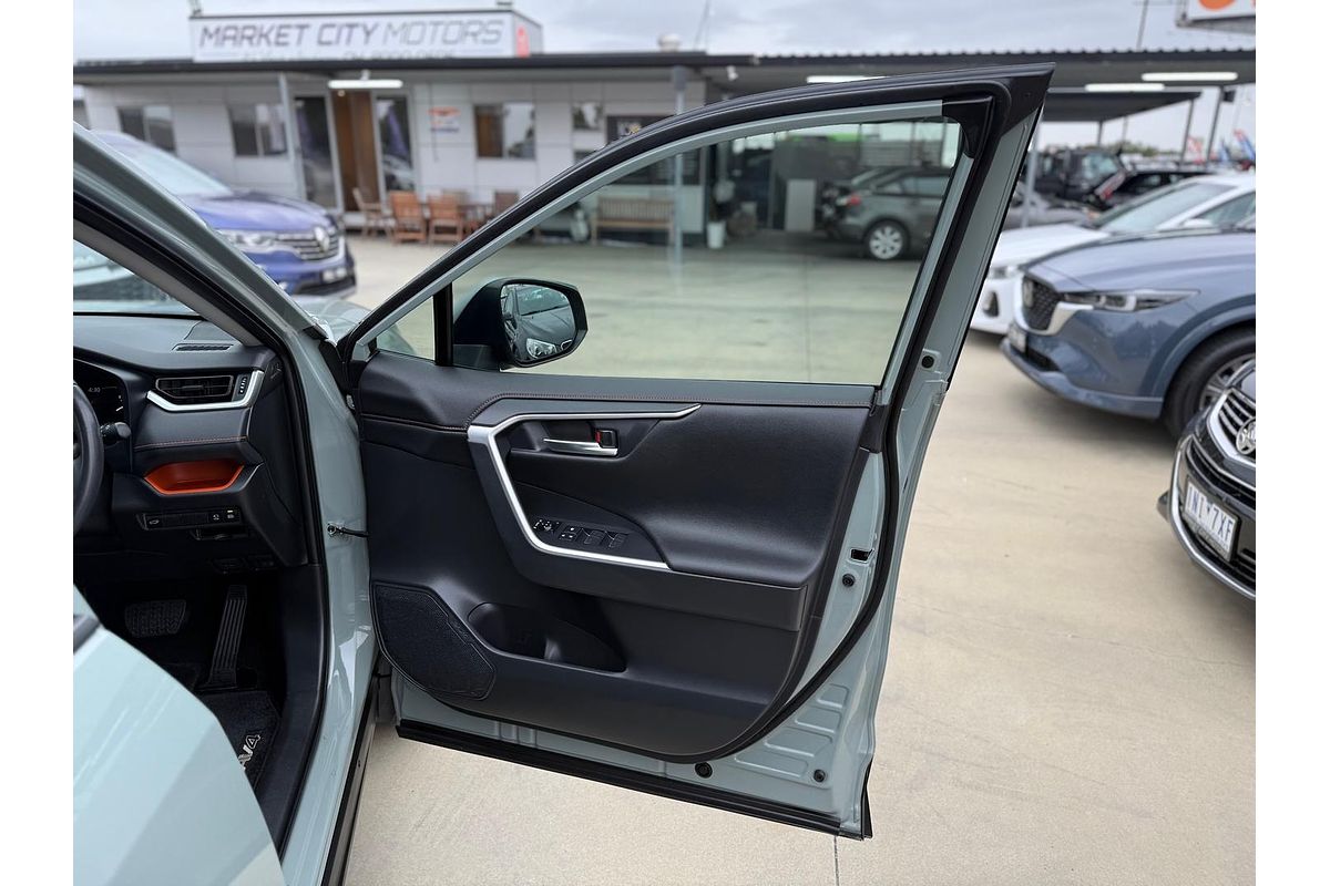 2022 Toyota RAV4 Edge AXAA54R