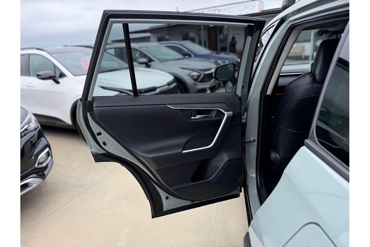 2022 Toyota RAV4 Edge AXAA54R