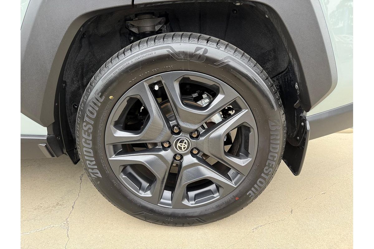 2022 Toyota RAV4 Edge AXAA54R