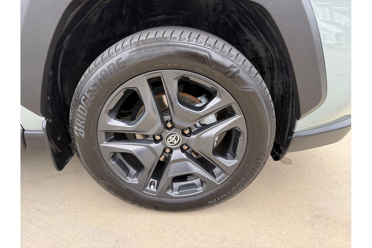 2022 Toyota RAV4 Edge AXAA54R