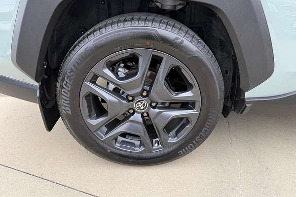 2022 Toyota RAV4 Edge AXAA54R