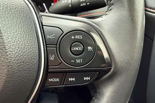 2022 Toyota RAV4 Edge AXAA54R