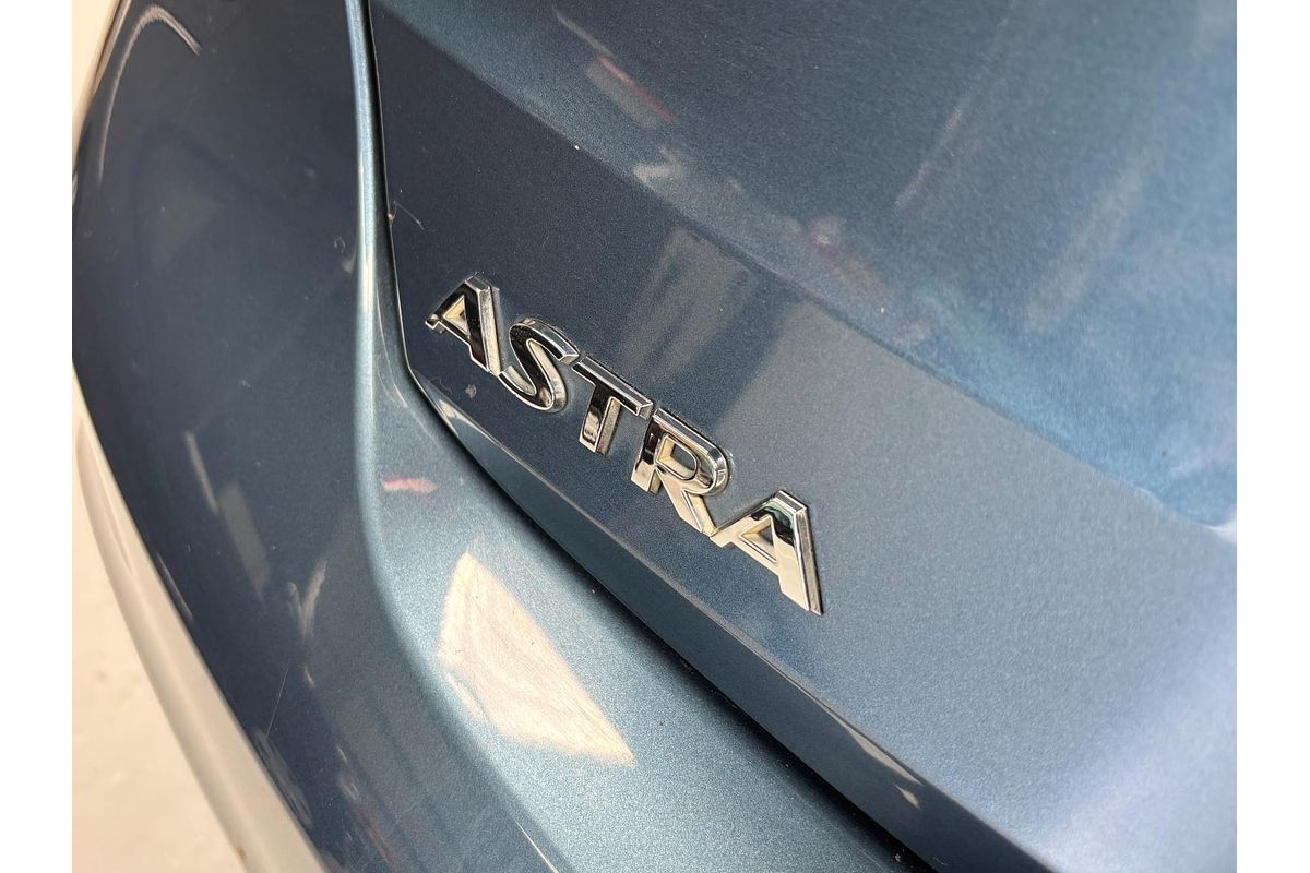 2017 Holden Astra RS BK