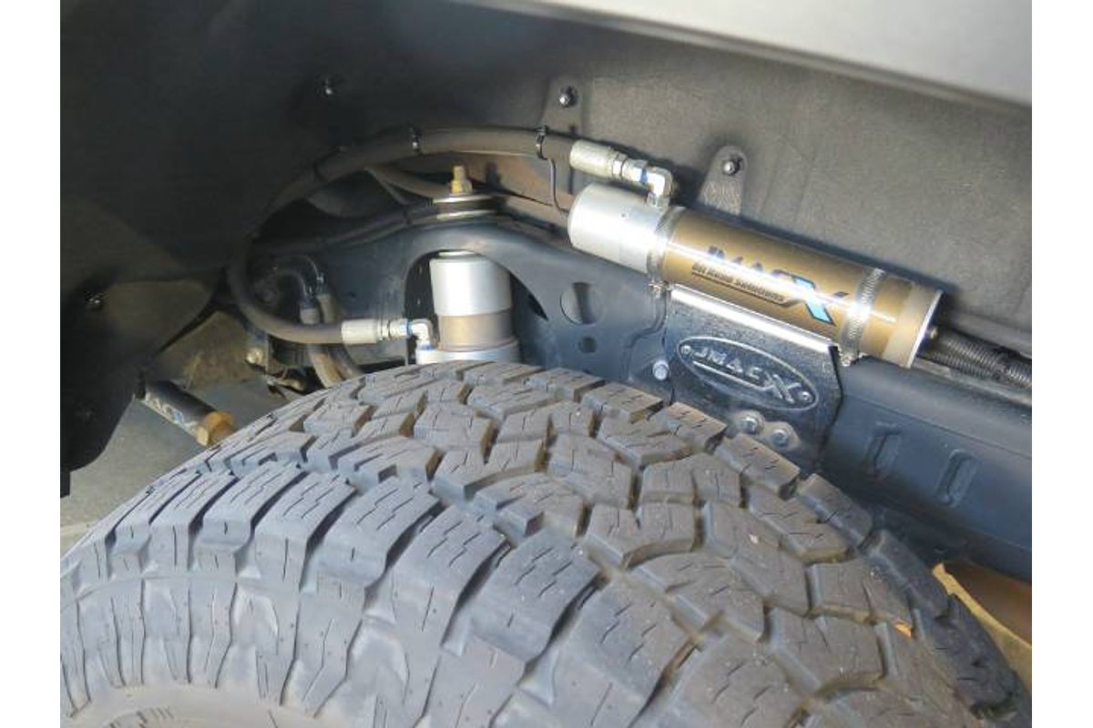 2023 Toyota LANDCRUISER 300 SERIES