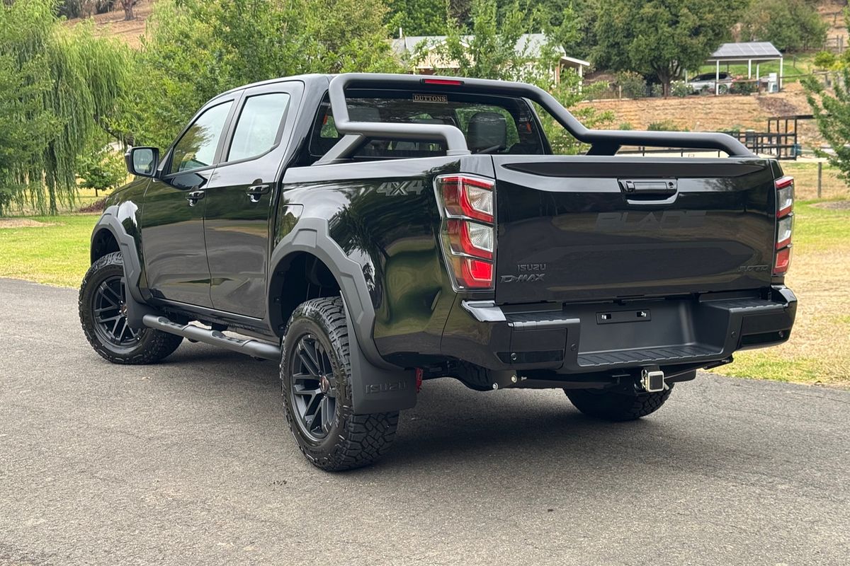 2024 Isuzu D-MAX BLADE 4X4