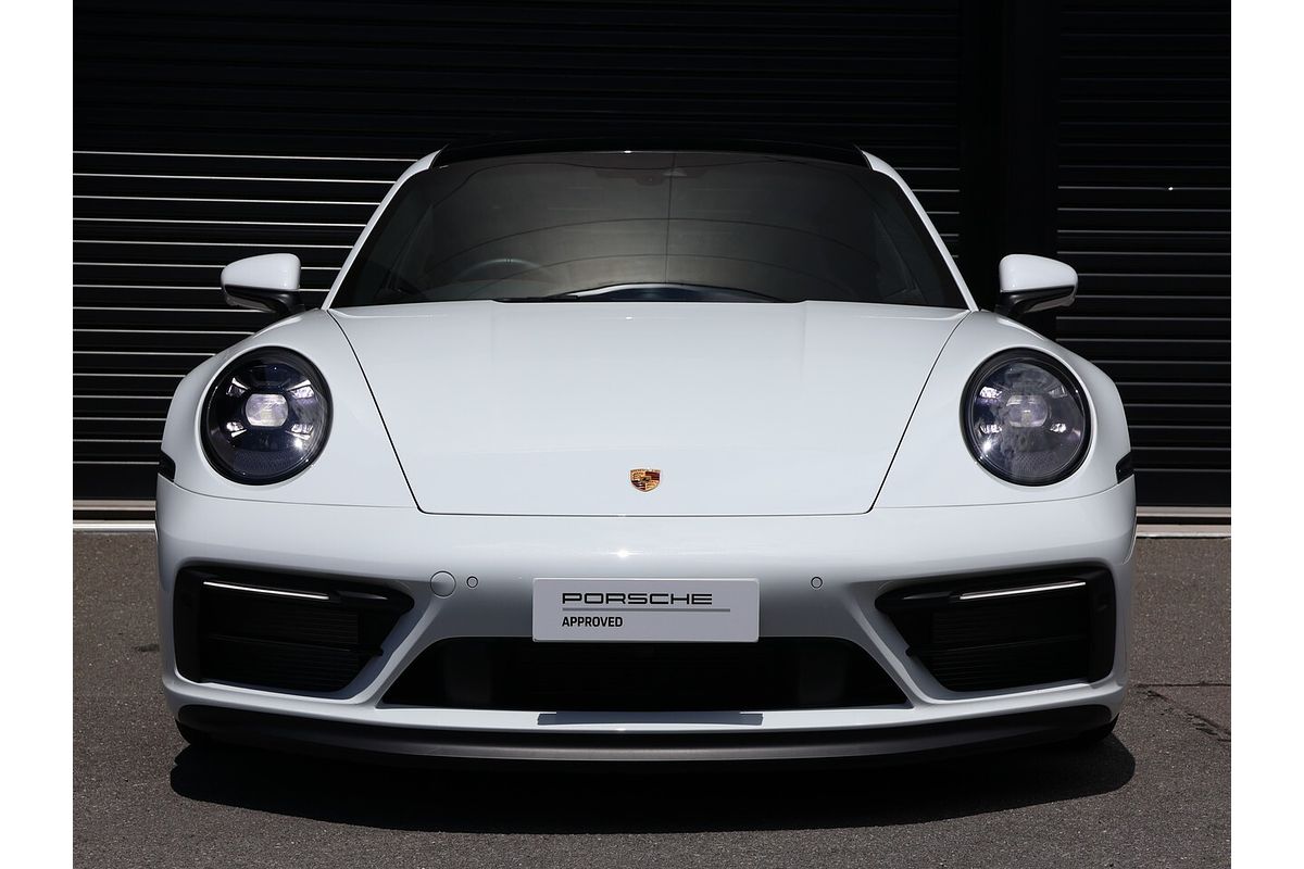 2022 Porsche 911 Carrera GTS 992