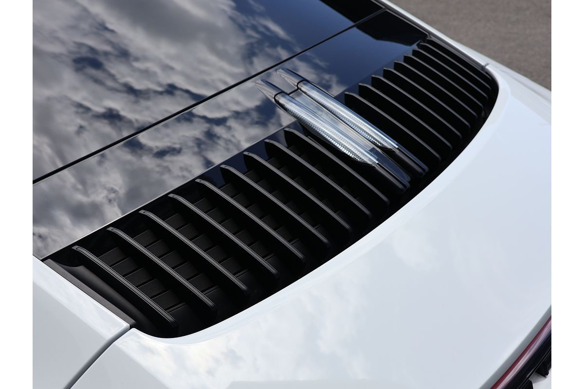 2022 Porsche 911 Carrera GTS 992