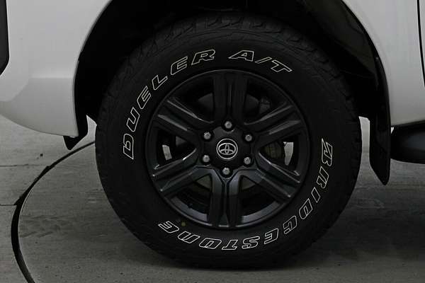 2024 Toyota Hilux SR GUN126R 4X4