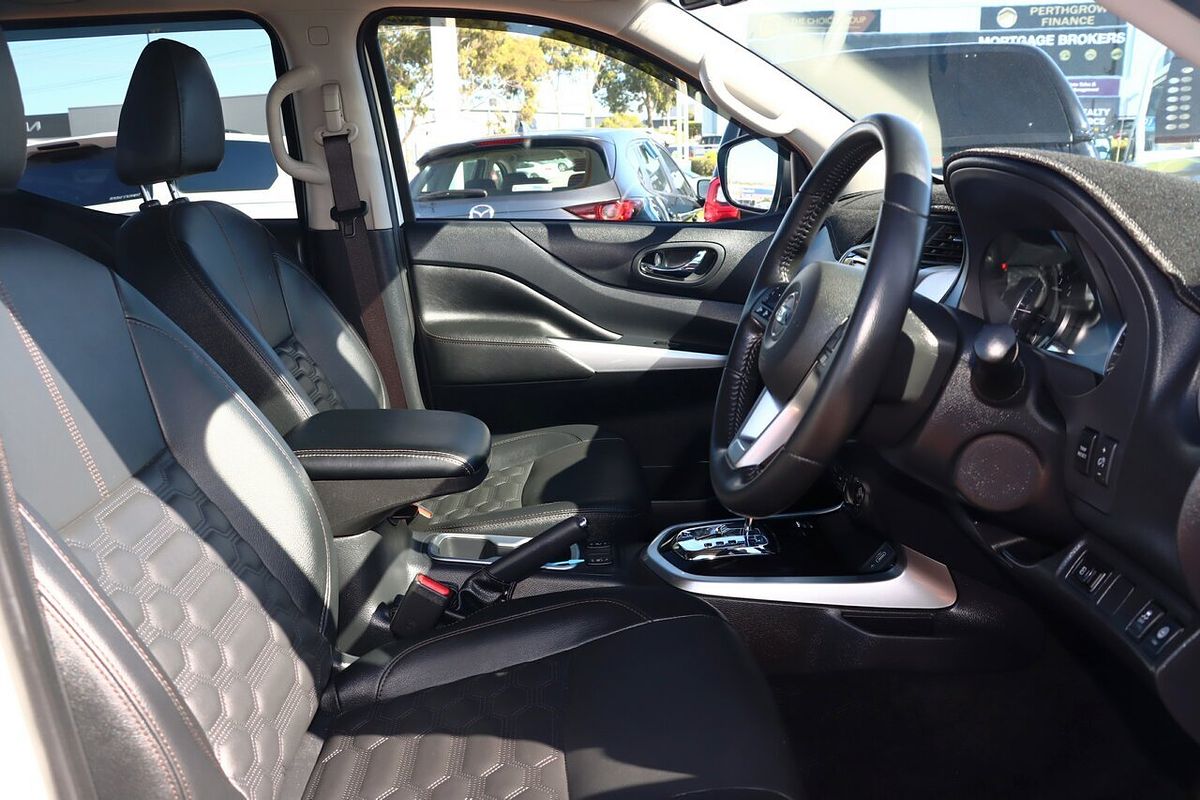 2024 Nissan Navara ST-X D23 4X4