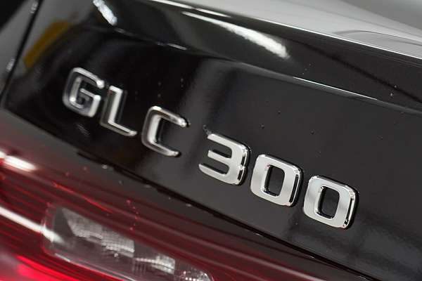 2025 Mercedes-Benz GLC-Class GLC300 C254