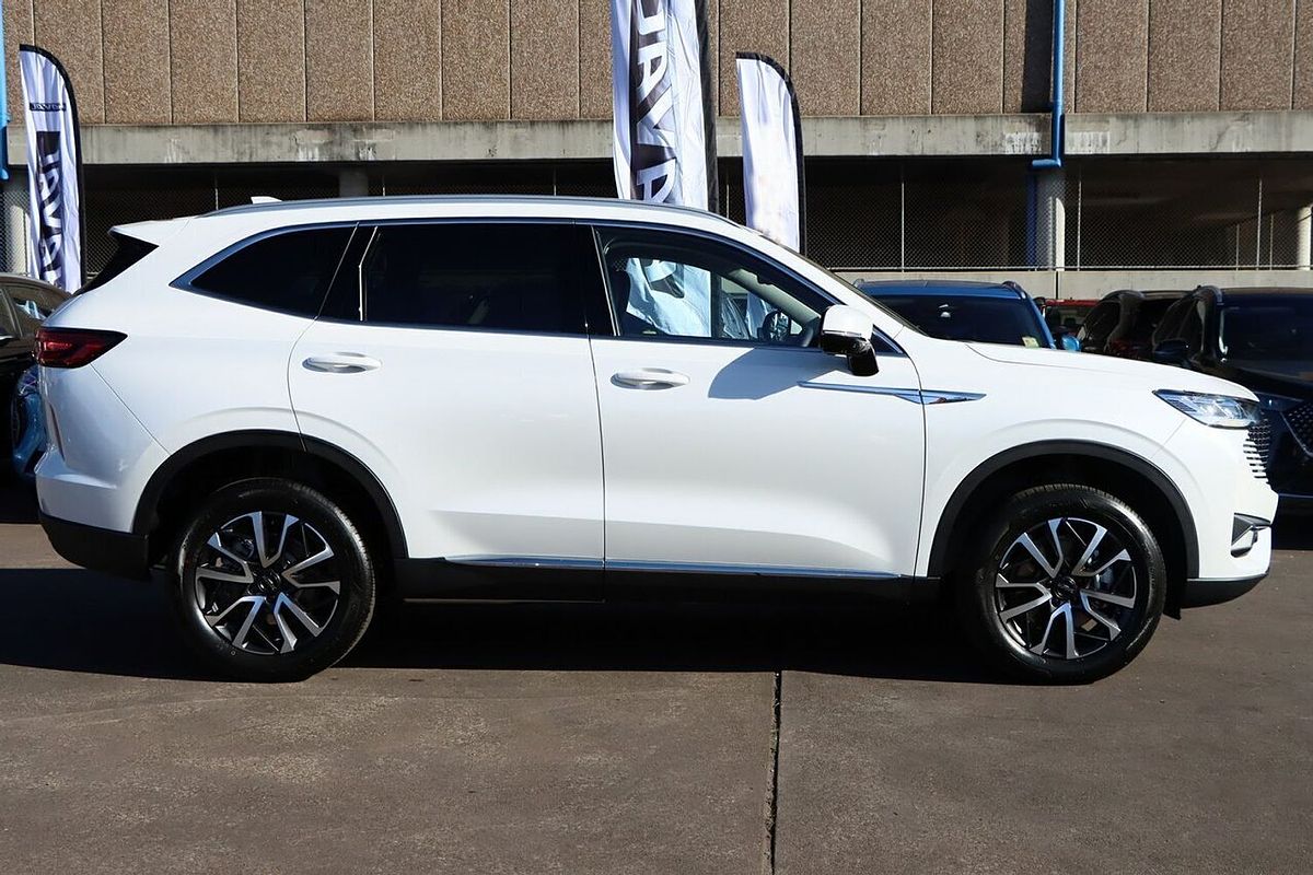 2024 GWM Haval H6 Lux Hybrid B01