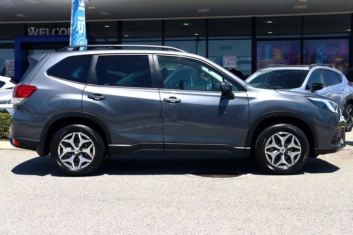 2023 Subaru Forester 2.5i S5