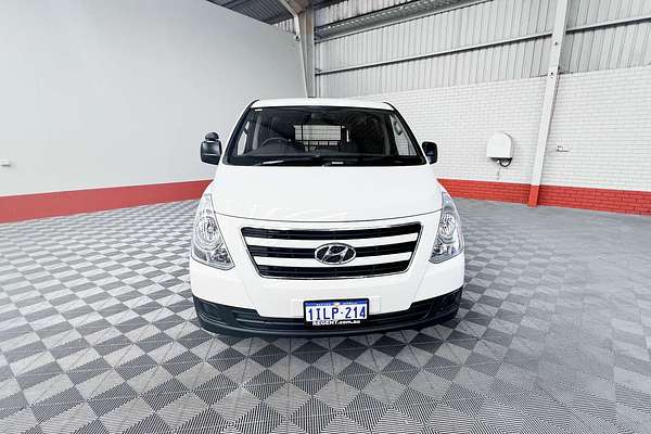 2016 Hyundai iLoad TQ3-V Series II