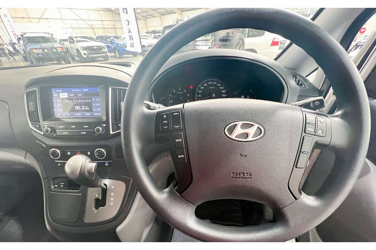 2016 Hyundai iLoad TQ3-V Series II