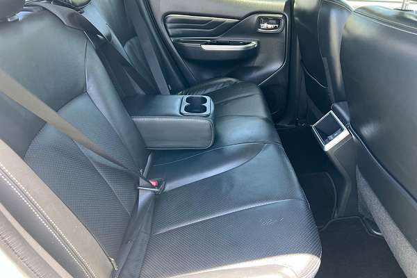 2019 Mitsubishi Triton GLS Premium MR 4X4
