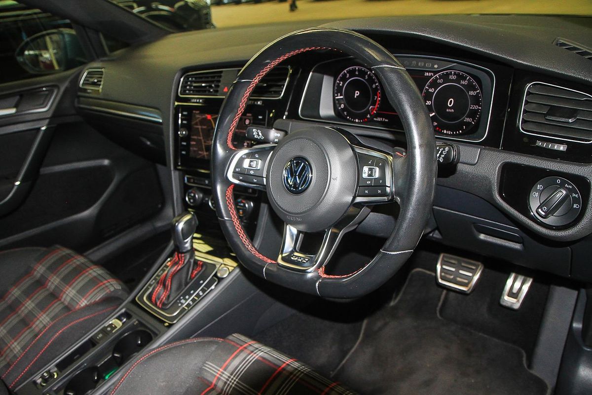 2020 Volkswagen Golf GTI 7.5