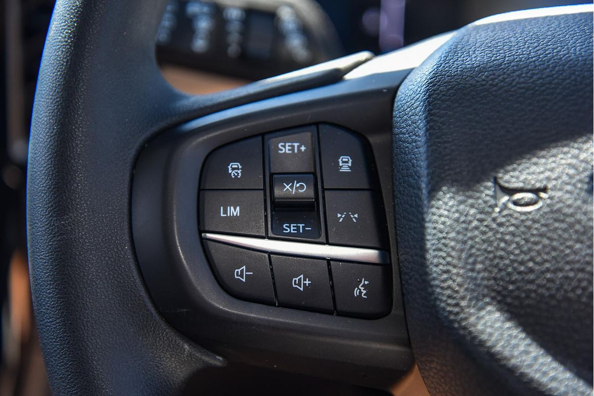 2024 Ford Everest Ambiente