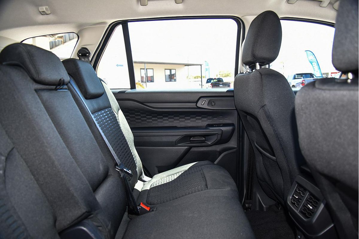 2024 Ford Everest Ambiente