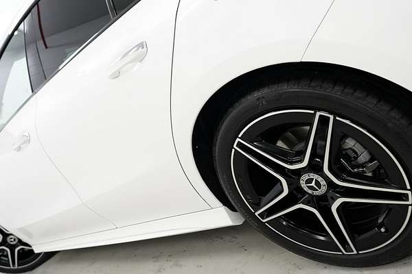 2025 Mercedes-Benz CLA-Class CLA200 C118