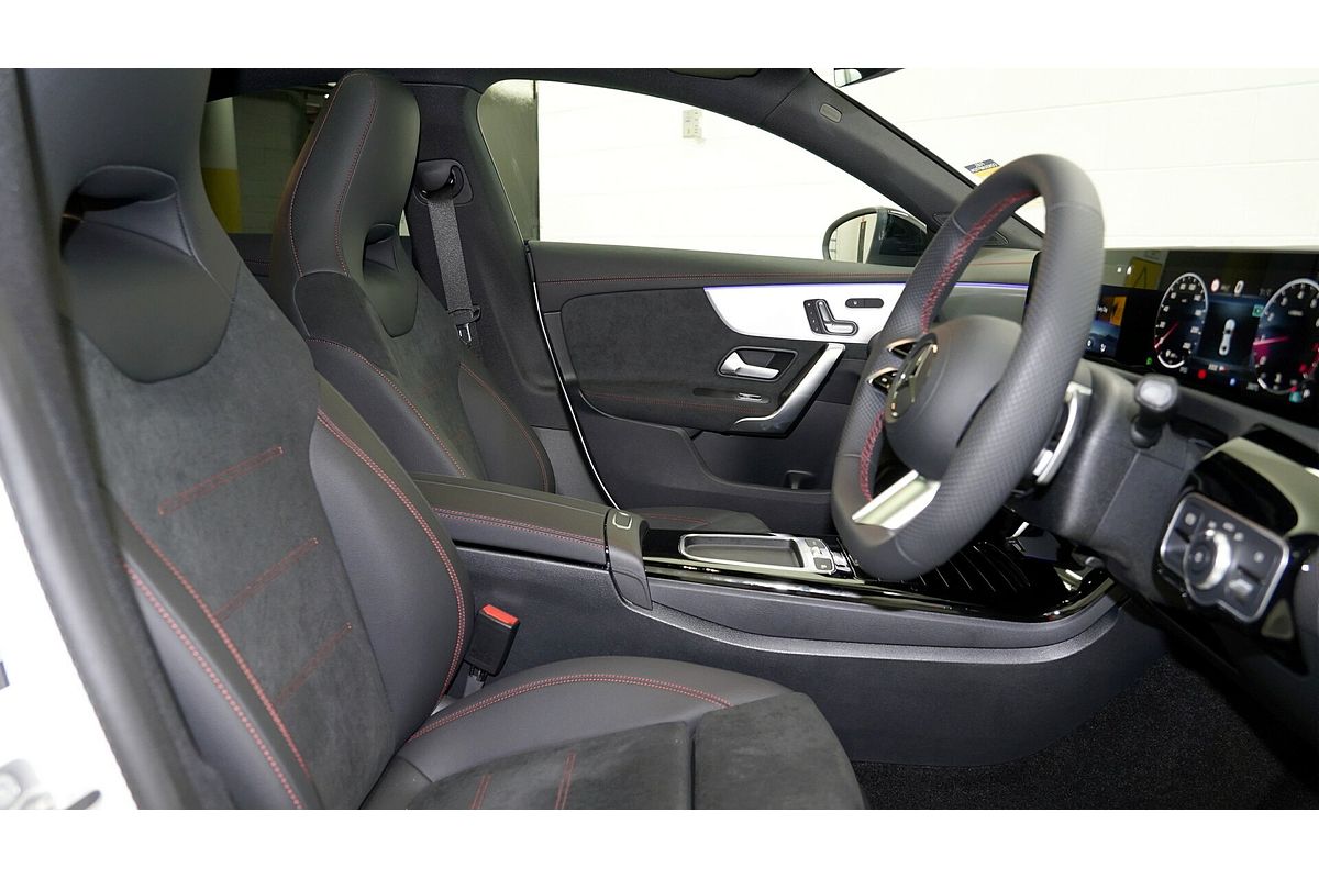 2025 Mercedes-Benz CLA-Class CLA200 C118