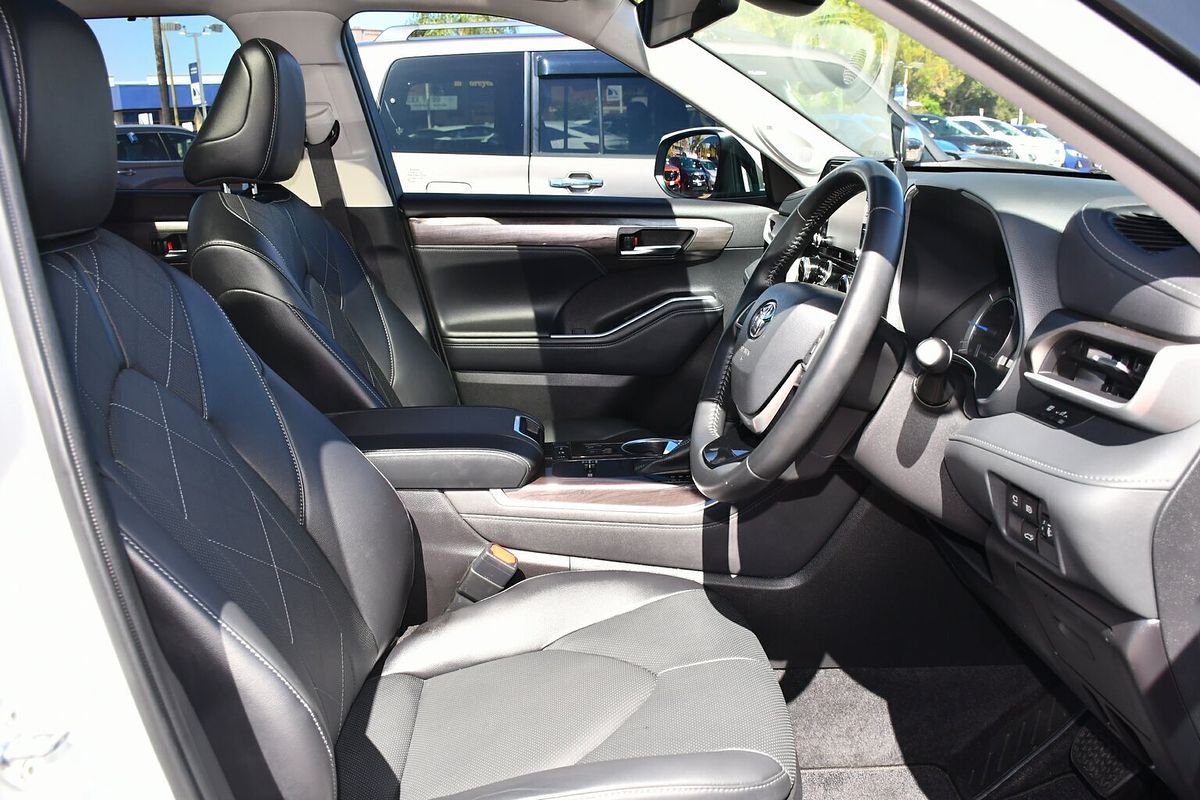 2022 Toyota Kluger Grande AXUH78R