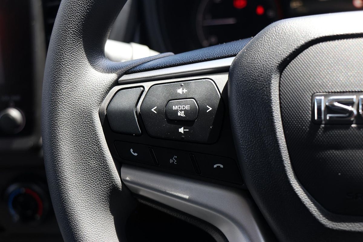 2024 Isuzu D-MAX SX High Ride Rear Wheel Drive